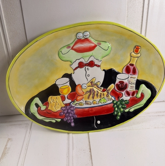 Farm Gourmet Green Frog Waiter Platter - Picture 3 of 11